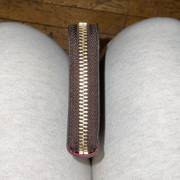 Louis Vuitton Clemence Wallet - Fuscia - 2021 (Like new condition) - Picture 6 of 7